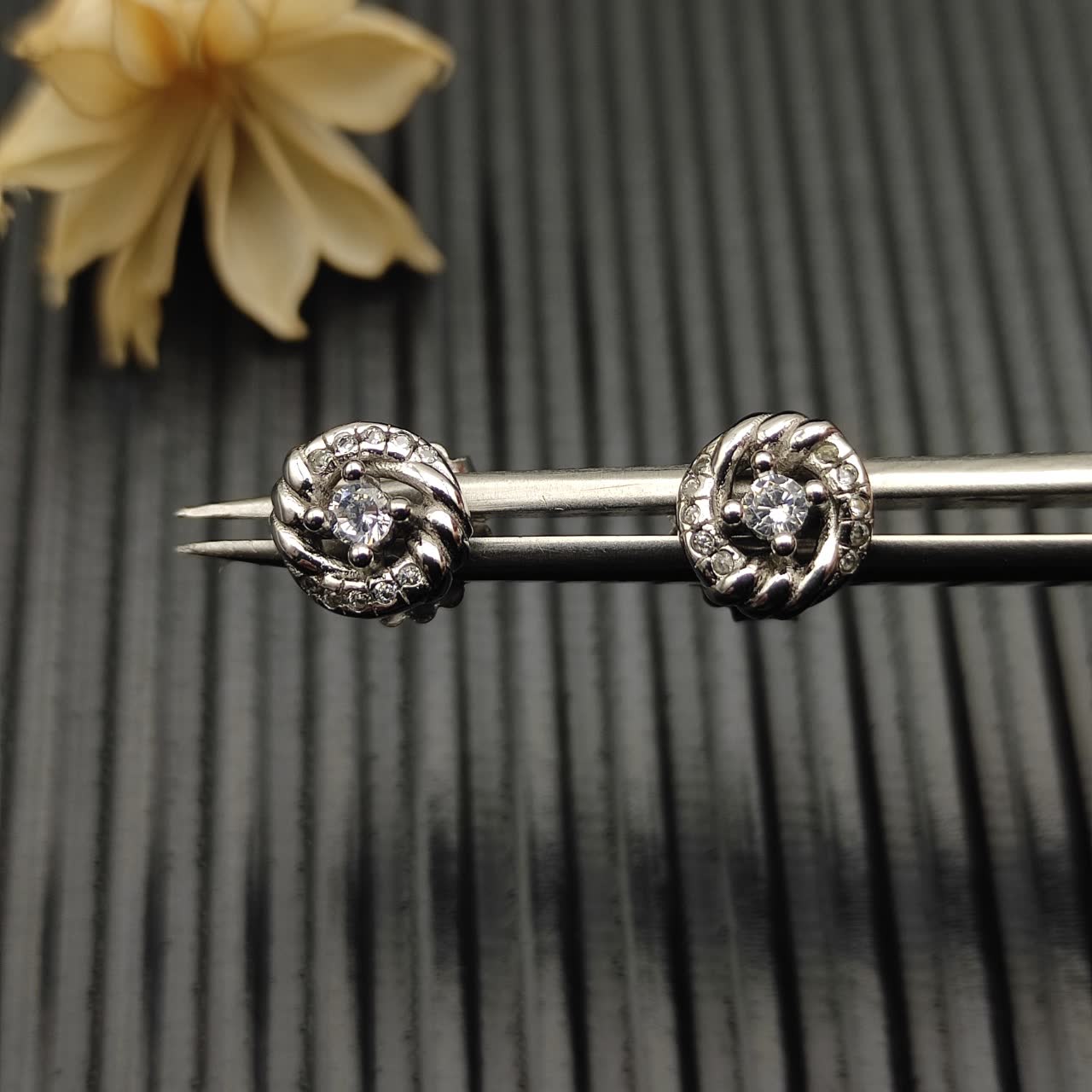 David Yurman Elegant Diamond Stud Earrings